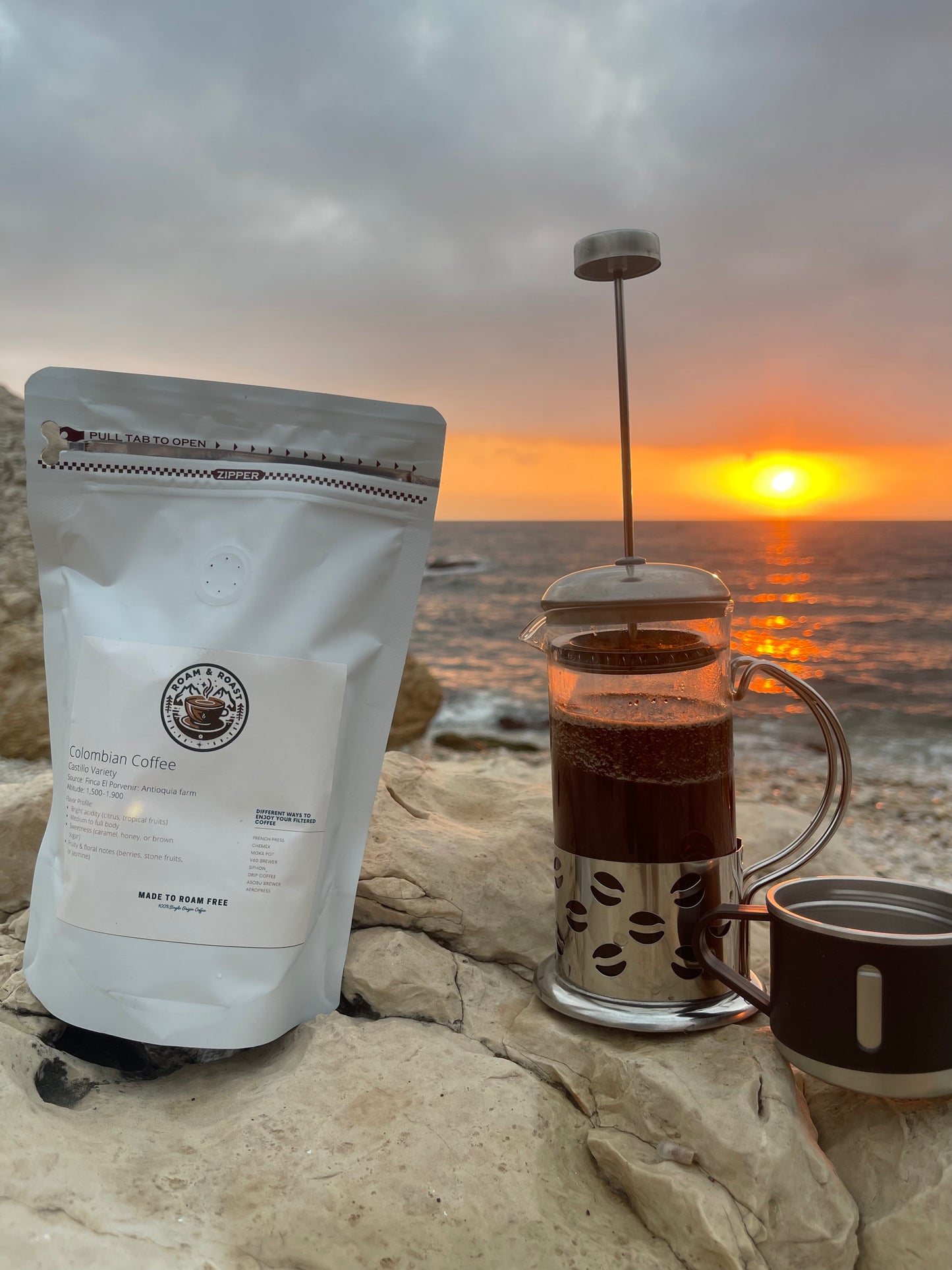 Roam & Roast Bundle: Coffee & French Press Plunger